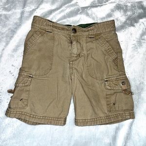2 pack 2T shorts